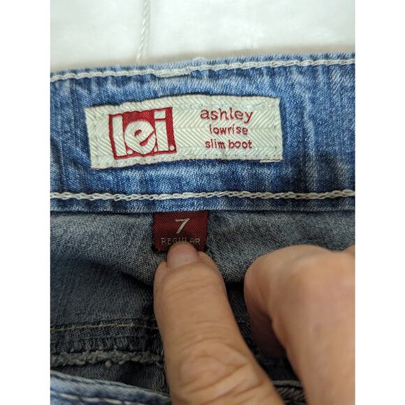 Lei Y2k Jeans sz 7 distressed as shown .Flare leg.see photos.Lightweight - Picture 2 of 11